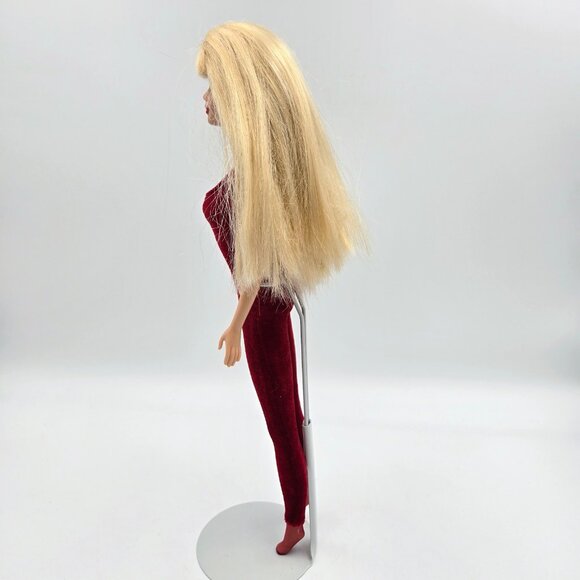 Very Velvet Barbie Doll 1998 20528 Red Velvet Jumpsuit Mattel Read - Picture 6 of 16